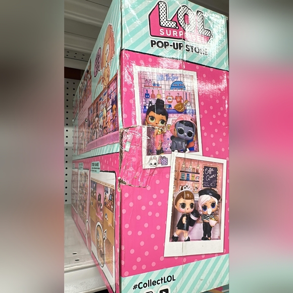 LOL SURPRISE POP-UP STORE 3 IN 1 HOLDS 50 DOLLS CARRY CASE - Picture 4 of 4